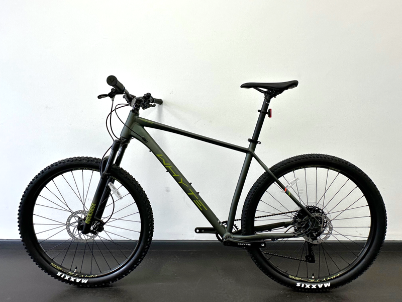 EX-DISPLAY Whyte 429 V2 Mountain Bike X-Large 2023 in Green-1